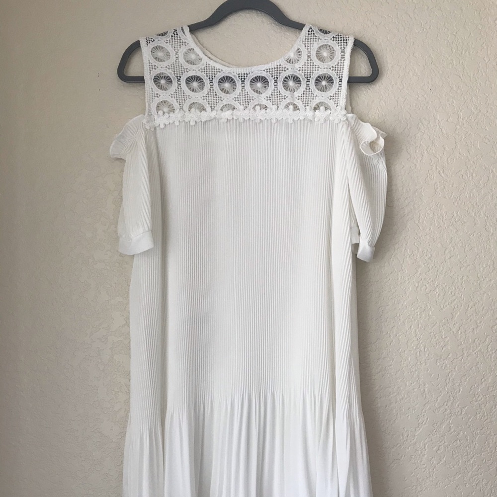 Flowy White Lace Summer Dress